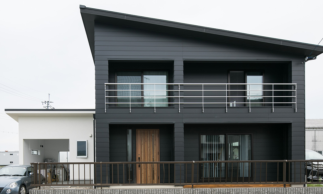 シンプルデザインの家