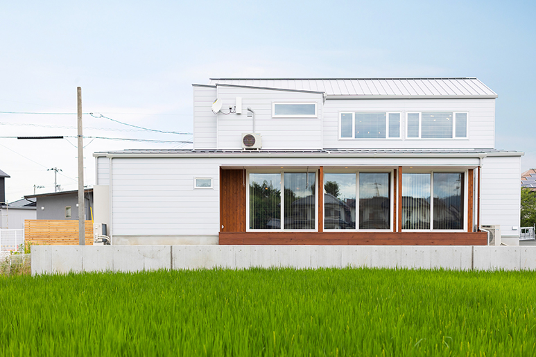 仲良し5人のこだわりが詰まった完全2世帯住宅W平屋の家1