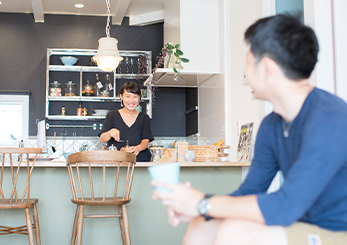 平屋なので、家族でお互いの気配を感じやすくコミュニケーションも自然と増える。